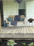 Charming 3-bedroom farmhouse with AC, WiFi in quaint Austinburg