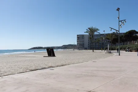 Beach & Fun: Cozy Studio