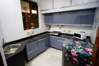 Wedding Stay, Relaxing Family Getaway, Short Duration Events Hotel a North Delhi