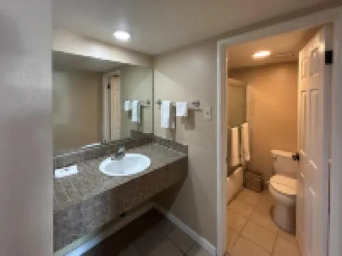 6號汽車旅館 塞爾瑪，加利福尼亞