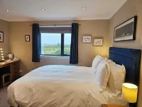 Brae Lea Guest House - Homestays