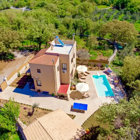 Villa Aclando with private swimming pool