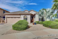 Goodyear Home on Golf Course Pool and Putting Green