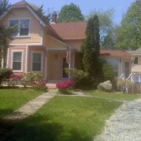 Walk to Historic Downtown Mystic! <br>Best Location—beach, marinas, eateries!