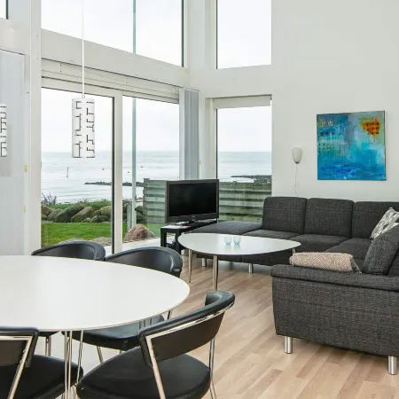 Panoramic Beach Retreat-By Traum