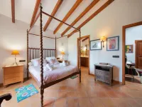 Can Colis - Villa With Private Pool In Sa Pobla Hoteles en Sa Pobla