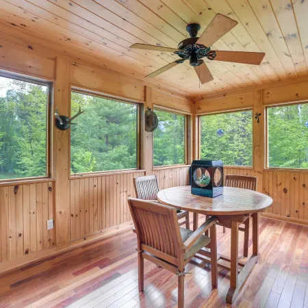 Rustic North Creek Getaway ~ 4 Mi to Gore Mtn!