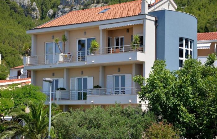 Apartments Antonio - One Bedroom Apartment with Balcony - 1
