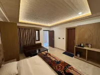 Hotel Kuber Palace Badrinath