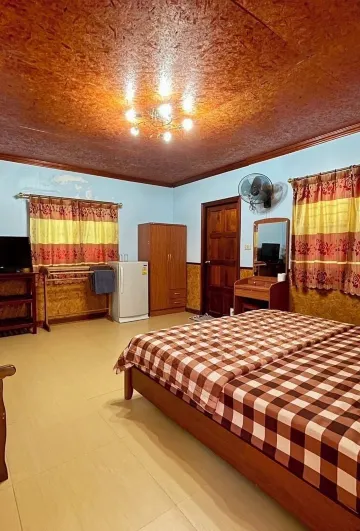 ห้องดีลักซ์ 1 ห้องนอน ปลอดบุหรี่ วิวลานภายใน