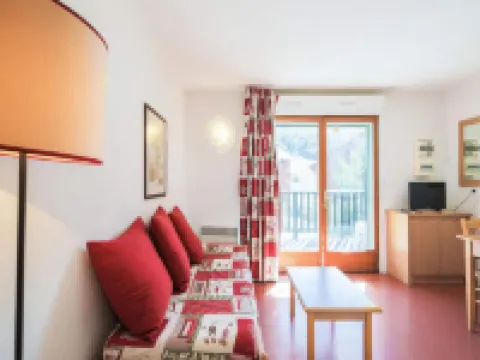 Holiday Home in Joue du Loup near Shops Hoteles en Le Dévoluy