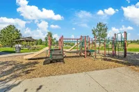 Family-Friendly and Fenced Yard - Great for Pets! Speakeasy – 15 Min to Downtown