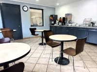 Super 8 by Wyndham Tupelo Airport