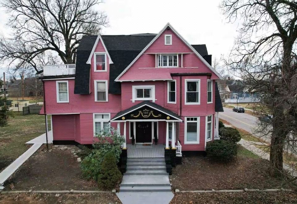 hotel overview picture