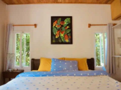 Spacious view house 2BR Hotels in Huong Thuy