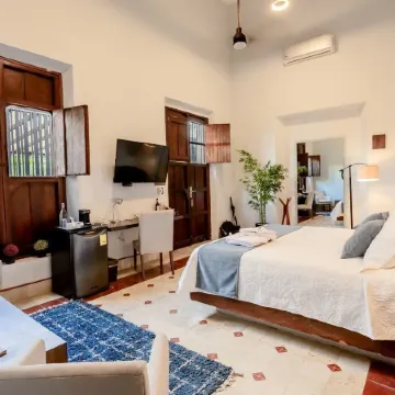 Kuxtal Hotel Boutique