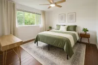 Boulder 2BR Near University of Colorado & Trails