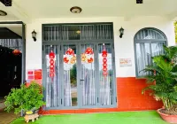 Nha nghi Blue Sapphire