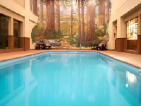 The Redwood Riverwalk, a Boutique Hotel Hoteles en Fortuna