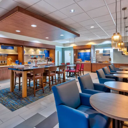 Holiday Inn Express & Suites EFFINGHAM by IHG