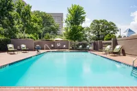 Crowne Plaza MEMPHIS DOWNTOWN by IHG - Pools