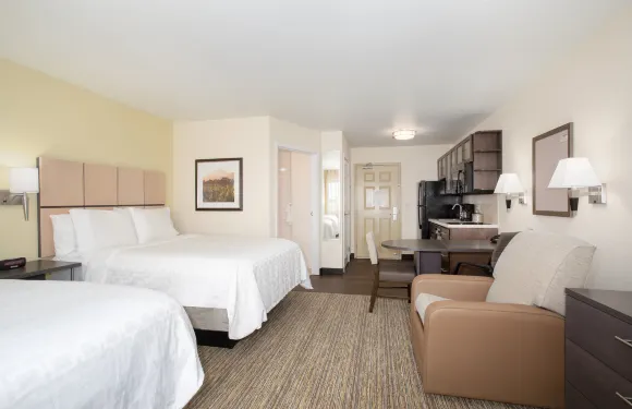 夏延洲際Candlewood Suites酒店