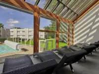 Novotel Fontainebleau Ury - piscina