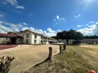 Baymont by Wyndham Nacogdoches Near University Hotels in Nacogdoches