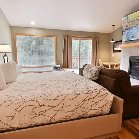 Stonebrook Resort - Adult Only
