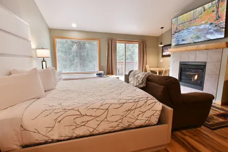 Stonebrook Resort - Adult Only