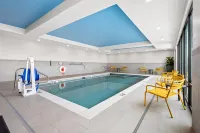 HAMPTON INN AND SUITES BY HILTON INTERCOURSE - Family