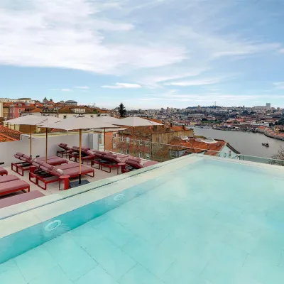 Altis Porto Hotel Hotels near Bom Sucesso Market
