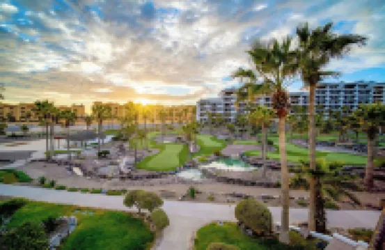 Casa Blanca Golf Villas