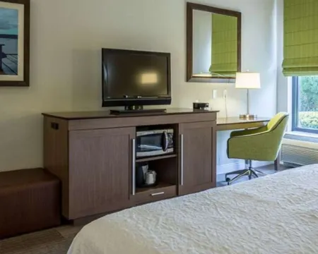Hampton Inn Somerset Hotels in Somerset