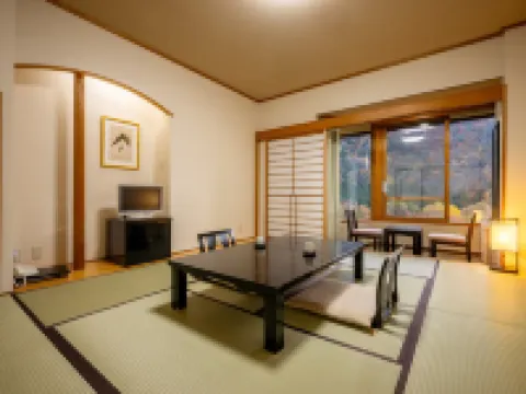 SPA 度假村酒店 - 秋之宮山莊 湯澤市酒店