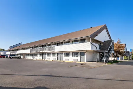 Americas Best Value Inn Kansas City East/Independence