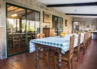 Casa do Cruceiro Hotels in Ames