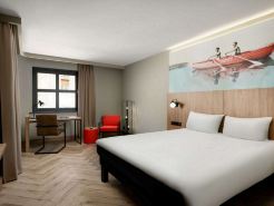 Ibis Budapest Heroes Square