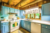 Forest Hideaway in Plainfield: Hike, Paddle & Ski - Kitchens
