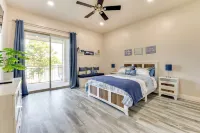 Luxe Waterfront Home w/ Boat Slip in New Braunfels - 4-Sterne