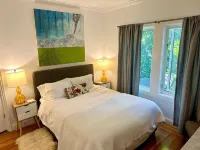 Stunning Bay Views – Artist’s Zen Retreat - Extras!