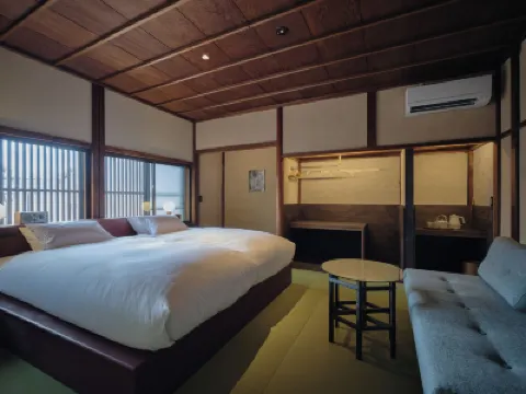 Komado Bengara Hotels near Komatsu City Museum