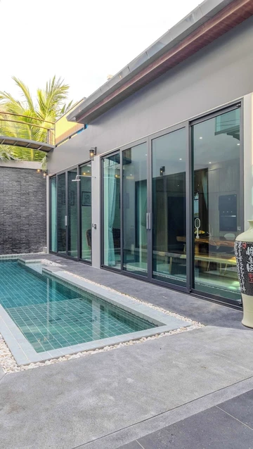 รูปภาพของวิลล่า 5 ห้องนอน น้ำตก สระว่ายน้ำ ห้องดูหนัง วี257