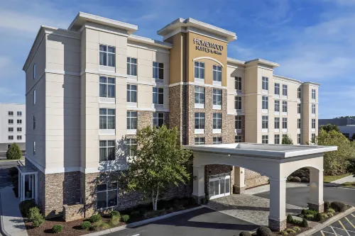 Homewood Suites by Hilton Concord Charlotte - Pet friendly