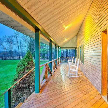 Spacious Oneida Retreat w/ Game Room!