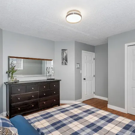 Knockan Hill Rentals - Ground Floor Suite