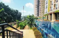 Trans Park Apartment Cibubur by Housleep - Pools