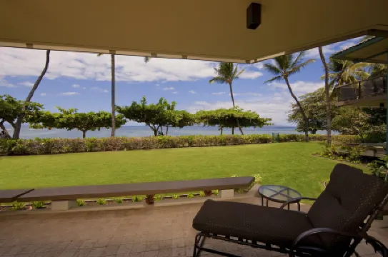 Puunoa  - CoralTree Residence Collection