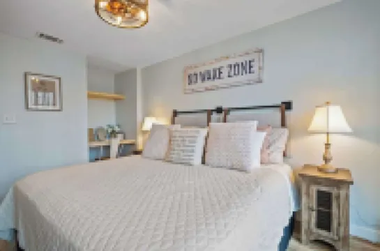 Fisherman’s Dock, Kayaks, Canoe & Paddle Board!