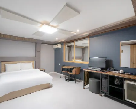 Gwangyang Cck 光陽市のホテル